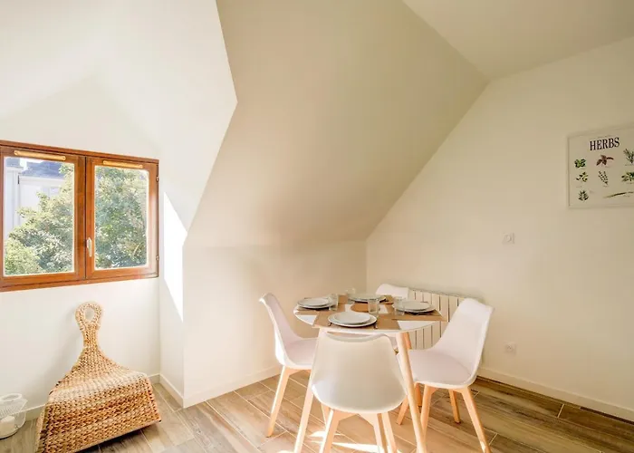 Le Chaumont The Temple Of Modernism Τουρ